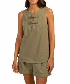 Deals 🔥 Trina Turk Demi Top In Sage Green for 👩 women 🎉